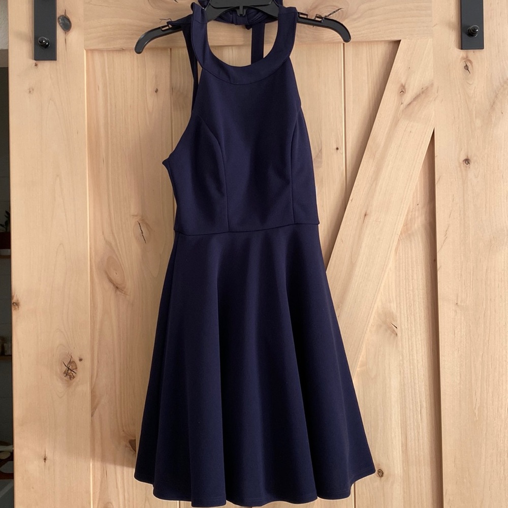 HONEY & ROSIE NAVY DRESS (XS) Homecoming